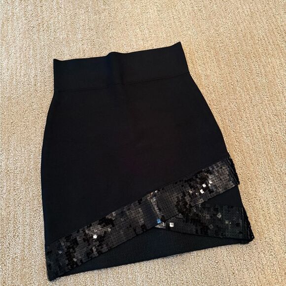 BCBGMaxAzria Black Bandage Skirt with sequence - Picture 1 of 7